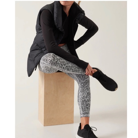Athleta Women's Ultimate Stash II Textured 7/8 Tights Leggings Size Large - Picture 7 of 16